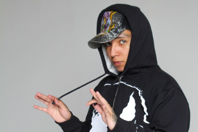 Massaru anuncia a mixtape “Sim ou Não” e seu lançamento em dezembro