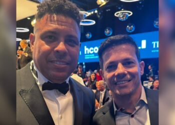 Empresário De Bebedouro Doa Lote Em Leilão Do Ronaldo Fenômeno Para Experiência De Jogar Junto Com Ronaldinho Gaúcho