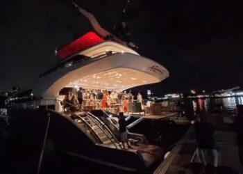 Dermatologistas Dr. Ivan Rollemberg E Dr. Fernando Macedo, Reúnem A Elite Médica Em Evento Exclusivo No Maior Catamarã Da América Latina