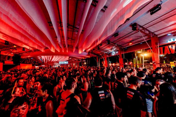 Sucesso Absoluto! Camarote Brahma Salvador Esgota Para O Sábado De Carnaval (01)