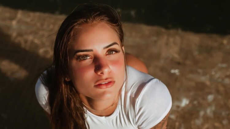 De Estudante De Odontologia A Sensação No Conteúdo Exclusivo, A Inspiração Por Trás Da Cintia Colombino