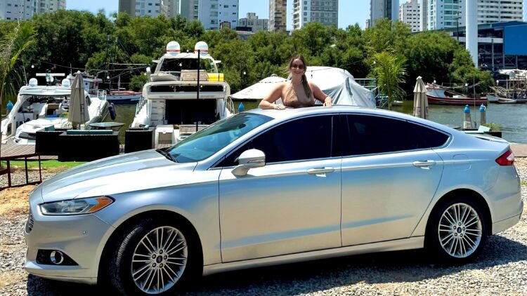 Empresária De Balneário Camboriú Tokeniza Carro Em Blockchain Pública. Trata-Se Do Primeiro Registro No Brasil