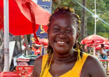 Ambulantes Transformam Suas Vidas Com O Carnaval De Salvador