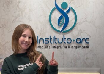 Sammy Sampaio Realiza Sessões De Oxigenoterapia Hiperbárica No Instituto ARC Durante Recuperação Pós-Operatória