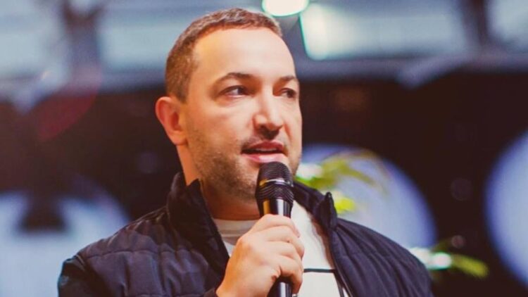 Marqueteiro Brasileiro Está Atuando Na Eleição Presidencial Do Equador