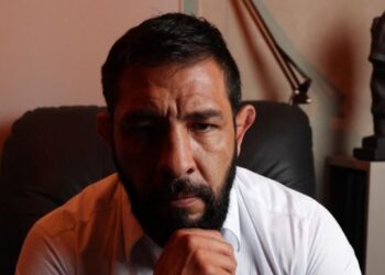 Chileno Gómez: Filósofo, Psicanalista E Autor Best-Seller Que Une Sabedoria E Paternidade Em Prol Da Educação