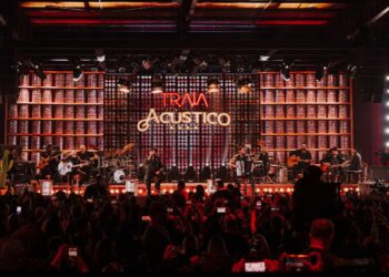 Traia Véia volta às origens e lança DVD gravado na Quinta do Embaixador, em Guarulhos