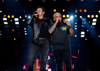 Matheus e Kauan surpreendem público no Expocrato ao regravarem sucessos da carreira