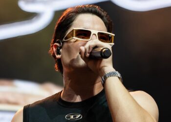 Eric Land encerra a primeira noite do Fortal 2025 com chave de ouro