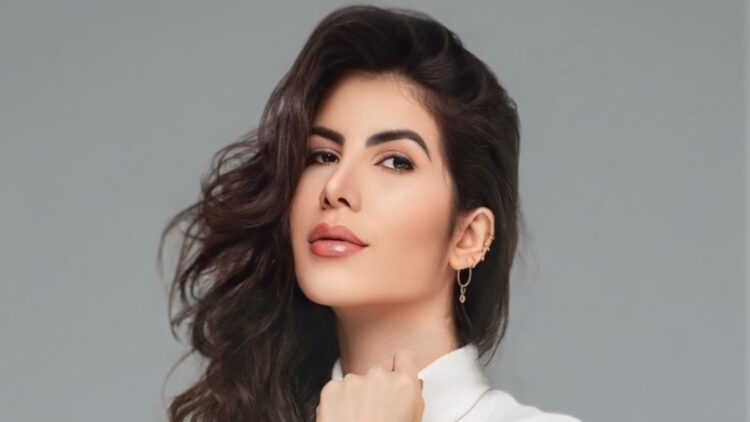 Gabi Souza: Entre passarelas, fé e conquistas