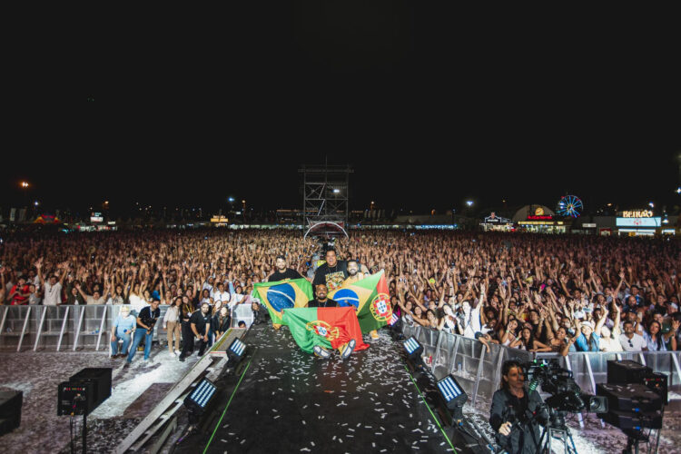 Menos é Mais conquista Portugal com seu ‘Pagode com Molho’