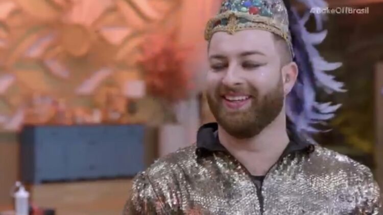 Confeiteiro do SBT Bruno Fantini emociona ao homenagear Ney Matogrosso no “Bake Off Brasil”