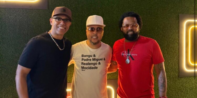 MC Koringa, Xande de Pilares e outros famosos vão a festa de aniversário de Andrezinho, do Molejo