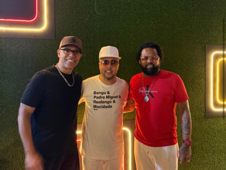 MC Koringa, Xande de Pilares e outros famosos vão a festa de aniversário de Andrezinho, do Molejo