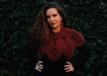 Karynna Spinelli abre a “Gira” da Jurema Sagrada em Pernambuco com o Sublime “A Jurema Fala – Mojibá I”