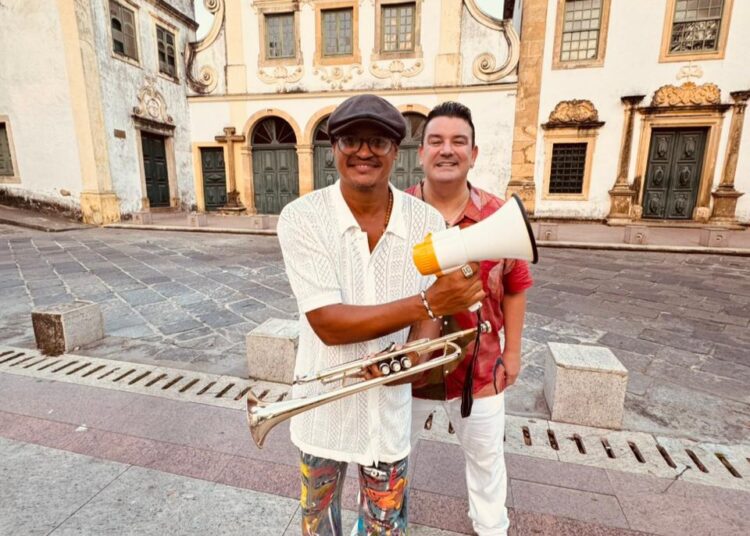 Trompetista Márcio Oliveira lança single “Menina das Olinda” em parceria com André Rio