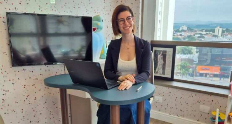 Dani Paschotto destaca a prevenção como eixo central do cuidado odontológico