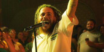 Onze:20 lota Casa Rockambole e emociona fãs em estreia de nova fase em São Paulo